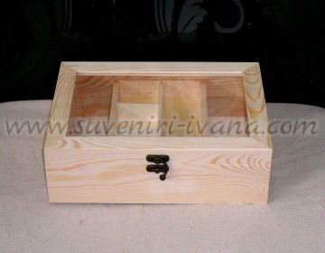 Дървена кутия за принадлежности със стъклен капак