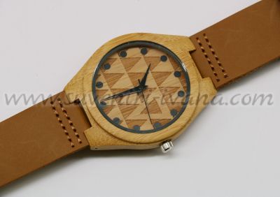 стилен часовник за ръка от бамбук