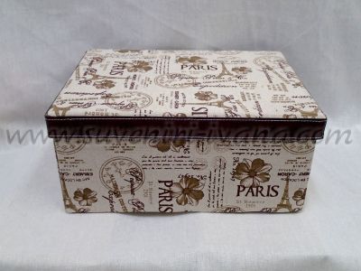 Кутия за подаръци от картон с текстилно покритие 36 х 27 х 16,5 см