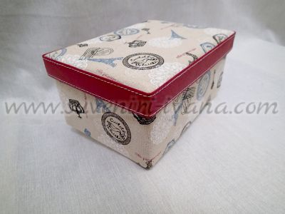 Подаръчна кутия от картон с текстилно покритие 22,5 х 15,5 х 10,5 см