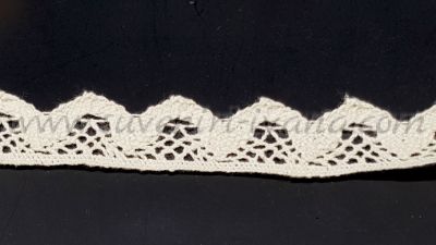 Дантела памучна ширина 2,1 см, цвят антично бяло