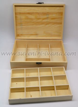 Натурална дървена кутия за бижута и аксесоари