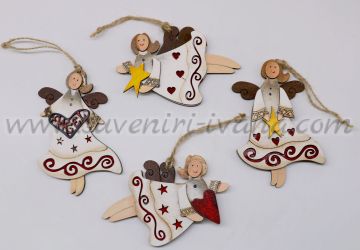 Коледни фигурки за декорация дървени ангелчета