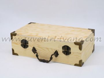 Дървена кутия куфар 24,0 х 7,5 х 13,0 см.