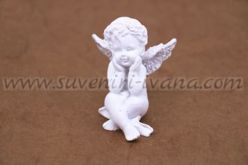Декоративно ангелче от полирезин 6,0 х 4,7 см, модел две