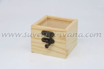 Дървена кутия за декупаж 7,5 х 7,5 х 6,0 см