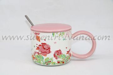 чаша на цветя за чай или кафе модел две