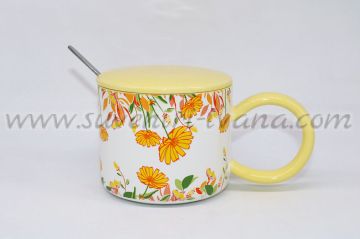 чаша за чай или кафе на цветя модел три