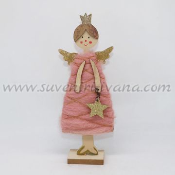 Декоративно ангелче-принцеса държащо звезда