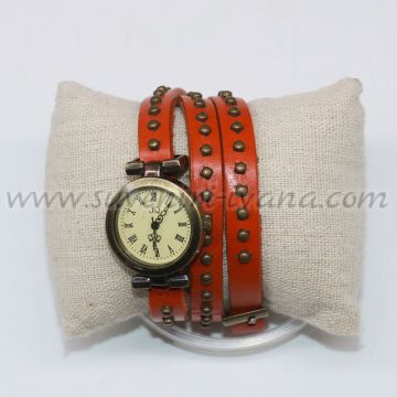 Часовник за ръка тип гривна с каишка от естествена кожа с капси