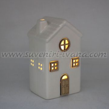 коледна светеща къщичка с LED лампичка