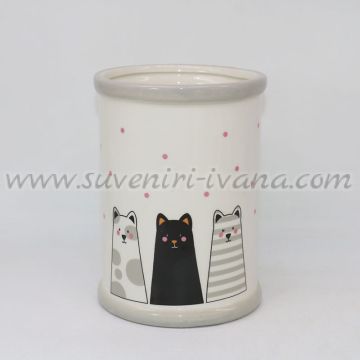 керамичен съд за прибори или декорация