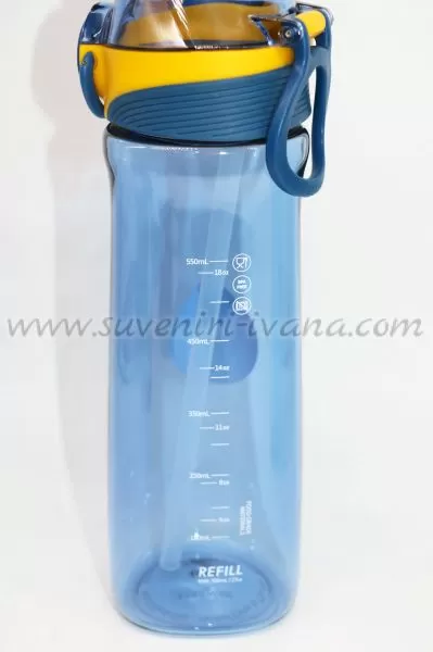 бутилка за вода със заключващ механизъм