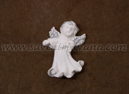 декоративно танцуващо ангелче покрито със сребърен брокат