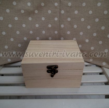 Дървена кутия натурална 14, 5 х 7,0 х 9,7 см.