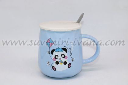 чаша с мече панда с хвърчило