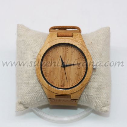 дървен часовник за ръка със светлокафява кожена каишка модел пет