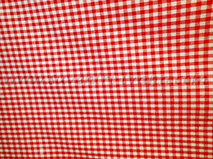 Плат червено и бяло на квадрати ширина142 см.