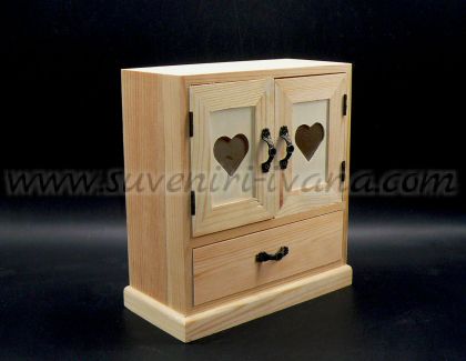 дървена кутия гардероб