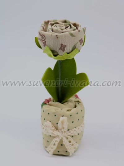 ароматизирана декоративна роза