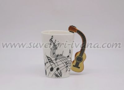 Порцеланова чаша ноти с дръжка кафява китара