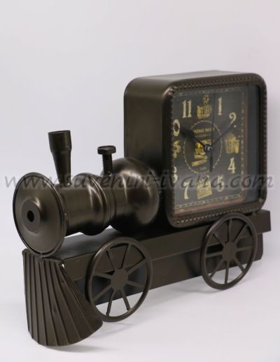 метален винтидж часовник влак