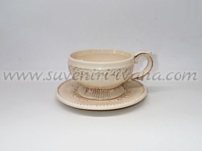 комплект за чай или кафе чаша с чинийка
