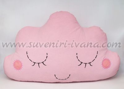 розова декоративна възглавничка облаче