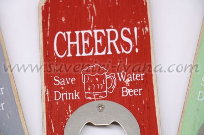 надпис Save water, drink beer-пестете водата, пийте бира