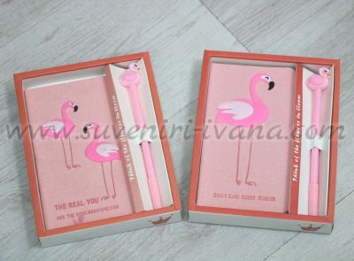 розов комплект тефтер с химикалка серия фламинго