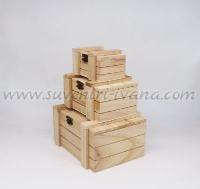 дървени кутии тип сандък за декупаж