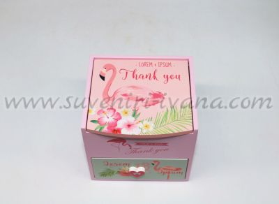 розова кутия за бижута фламинго