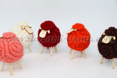 ръчно изработени сувенири овца