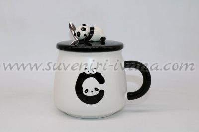 чаши с мече панда капаче и лъжичка