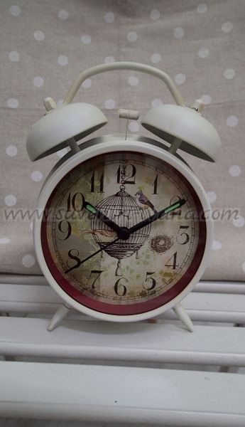Часовник с действащ будилник и лампичка 11,0 х 16,0 см.