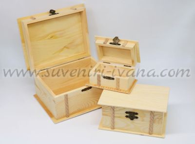 комплект дървени кутии тип сандък