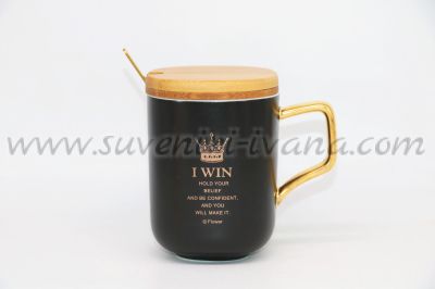 черна порцеланова чаша със златен надпис I Win