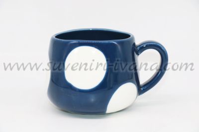 синя чаша на бели точки марокански стил