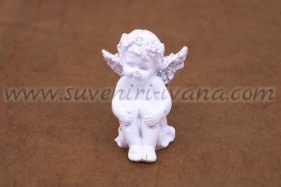Декоративно ангелче от полирезин 6,0 х 4,7 см, модел едно