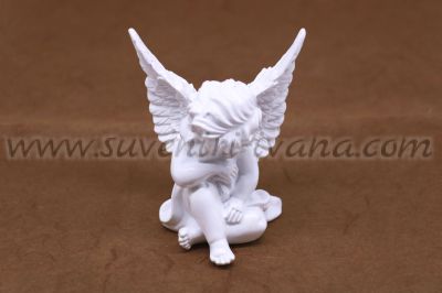 Декоративно ангелче от полирезин 10,0 х 8,0 см, модел три