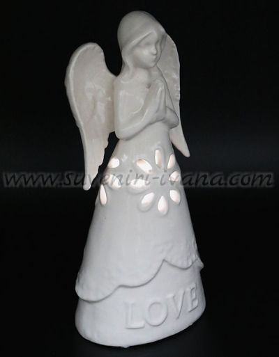 светеща керамична фигурка молещо се ангелче