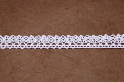Бяла памучна дантела за декорация, ширина 1,7 см