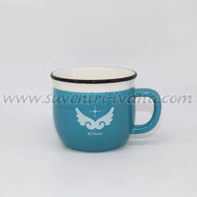 Светлосиня чашка за кафе с ангелски крила