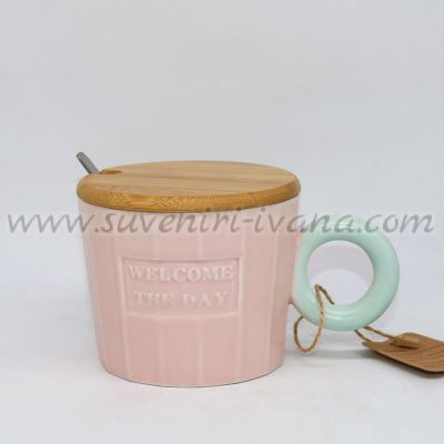 Чаша за чай или кафе с бамбуково капаче и лъжичка, модел четири