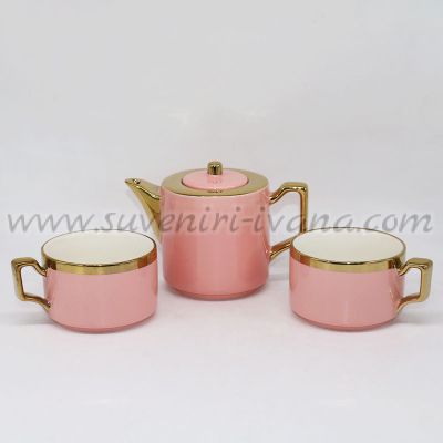 комплект за чай в розово