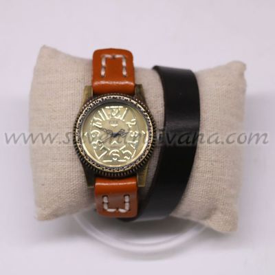 часовник за ръка тип гривна с кафява каишка от естествена кожа