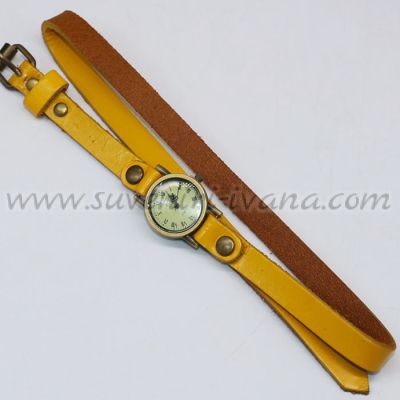 винтидж ръчен часовник тип гривна с жълта каишка от естествена кожа