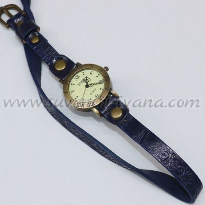 часовник за ръка тип гривна с тъмносиня каишка от естествена кожа