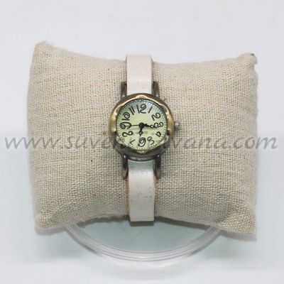 дамски часовник за ръка с бяла каишка от естествена кожа