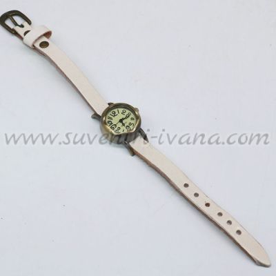 дамски винтидж ръчен часовник с бяла каишка от естествена кожа